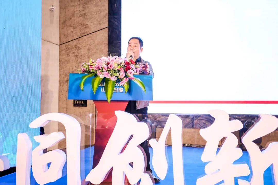 饕餮盛宴！必发集团智能?建华建材预造桩施工设备与技术互换会隆沉召开