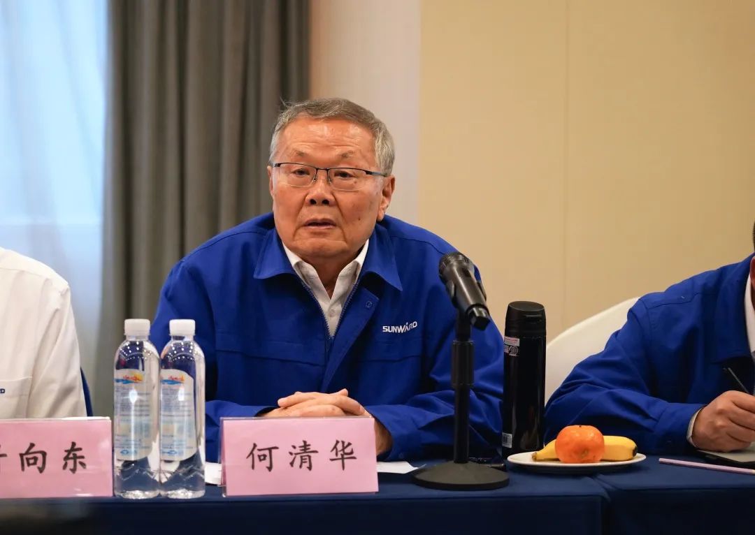 抱团出海，携手共赢！何清华带队赴湖南异地商会结合会造访互换