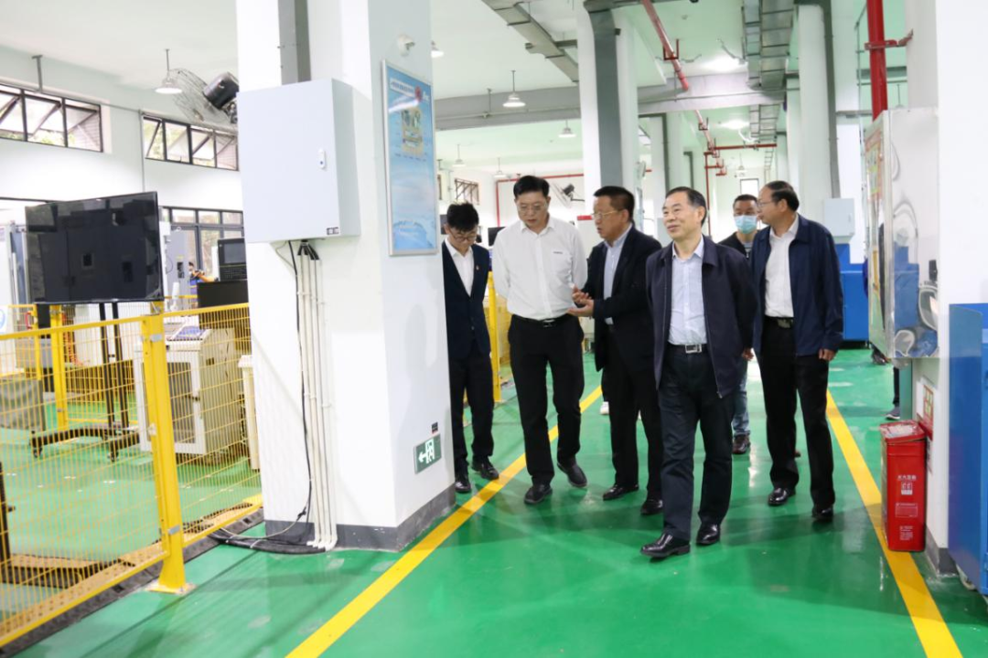 20220505120041_31941 校企合作谱新篇!又一所必发集团智能参建学院成立