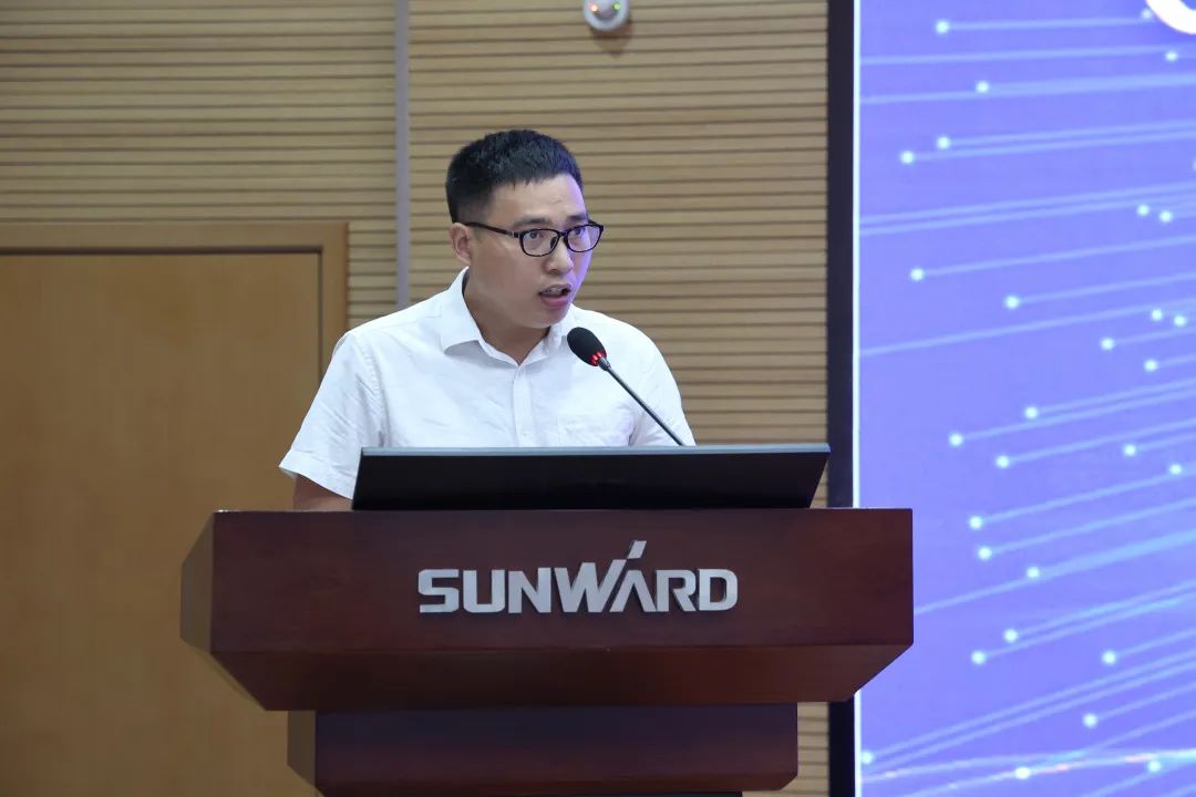 创新引领，智造将来！“2022院士专家长沙杏妆高端设备高质量发展钻研会隆沉进行