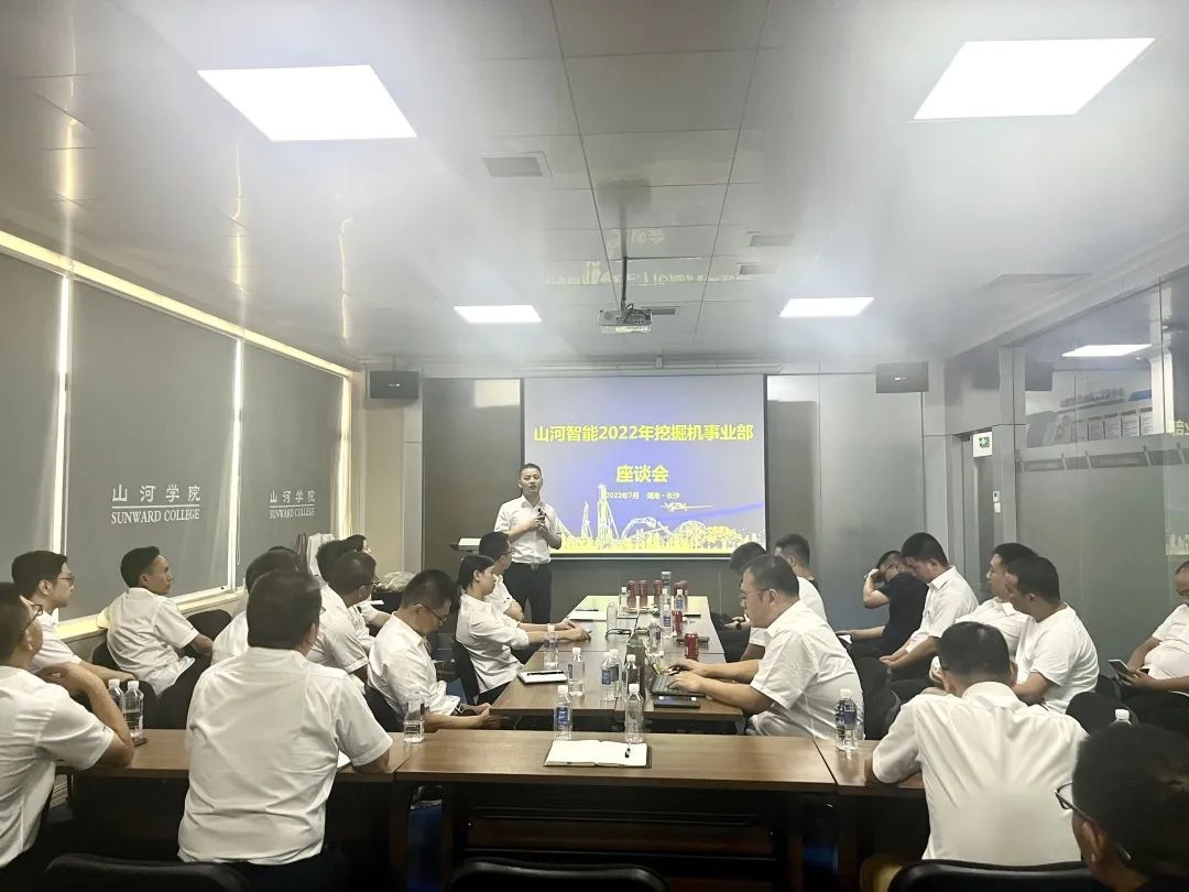 花腔秀实力，为服务竞技！快来见识下必发集团智能这场“交锋大赛”