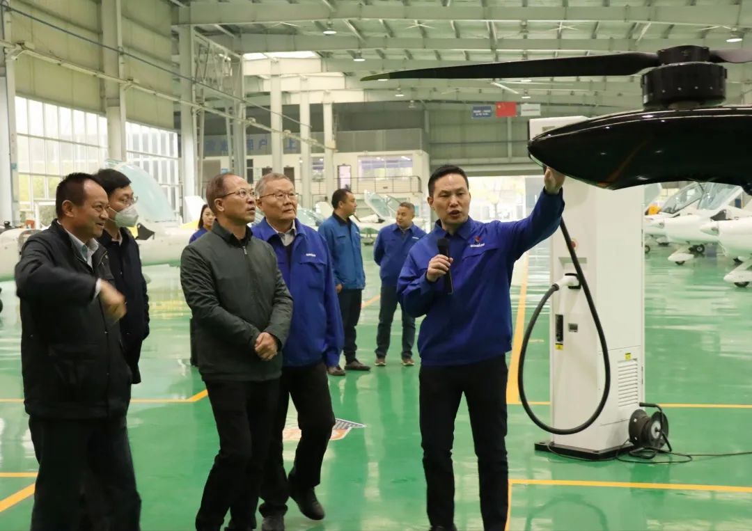 昭通市国资委主任陈德俊调查必发集团智能航空产业基地