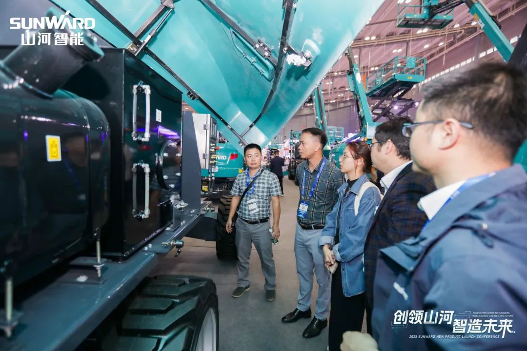 20230513161428_72145 2023 CICEE | 必发集团智能亮相2023长沙国际工程机械展!智能化、电动化产品站C位