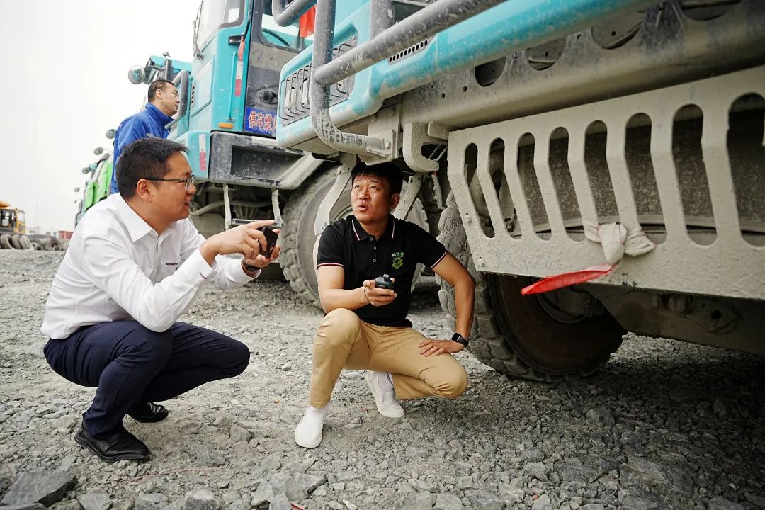 持续助力“双碳”指标，必发集团巨鼎LNG矿卡在辽宁批量利用