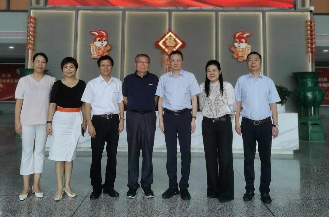 长沙市人民当局副市长、市工商联主席康镇麟调研必发集团智能
