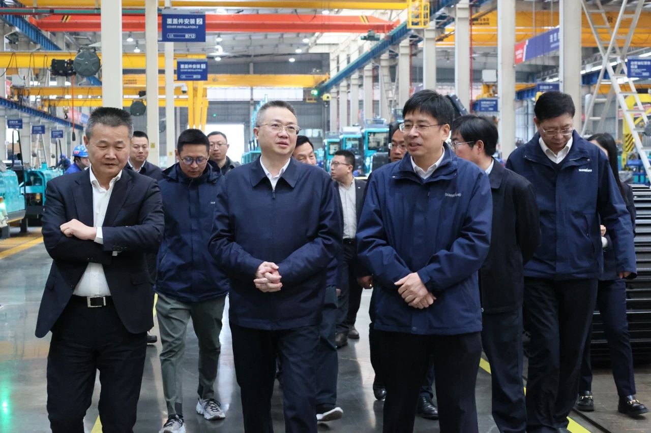 长沙市人民当局副市长康镇麟调研必发集团智能