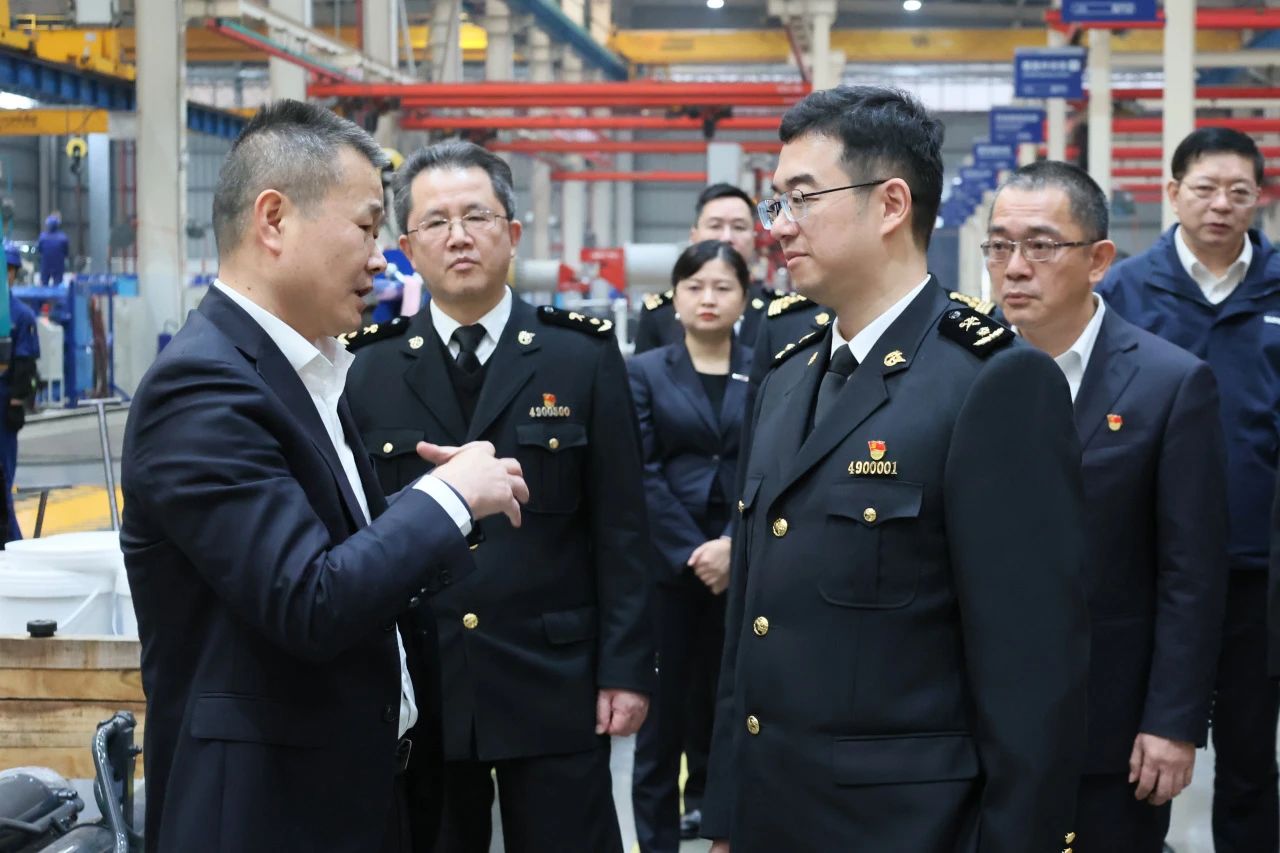 长沙海关党委书记、关长沈大为调研必发集团智能