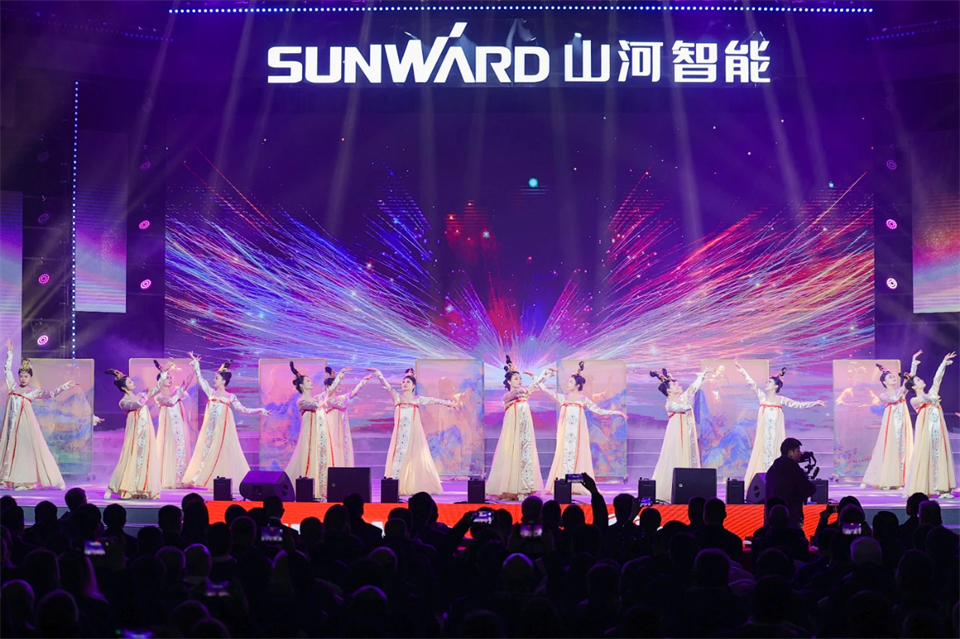 创新引领价值 梦想成就将来——庆祝必发集团智能成立25周年赞美大会暨文艺晚会隆沉进行