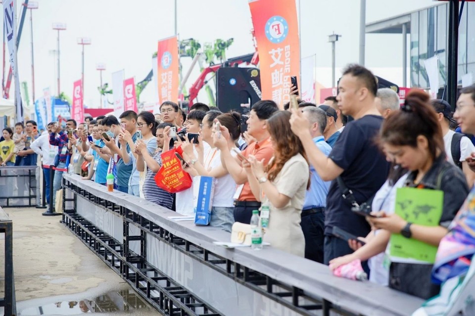 2025 CICEE | 必发集团智能实力闪灼2025长沙国际工程机械展