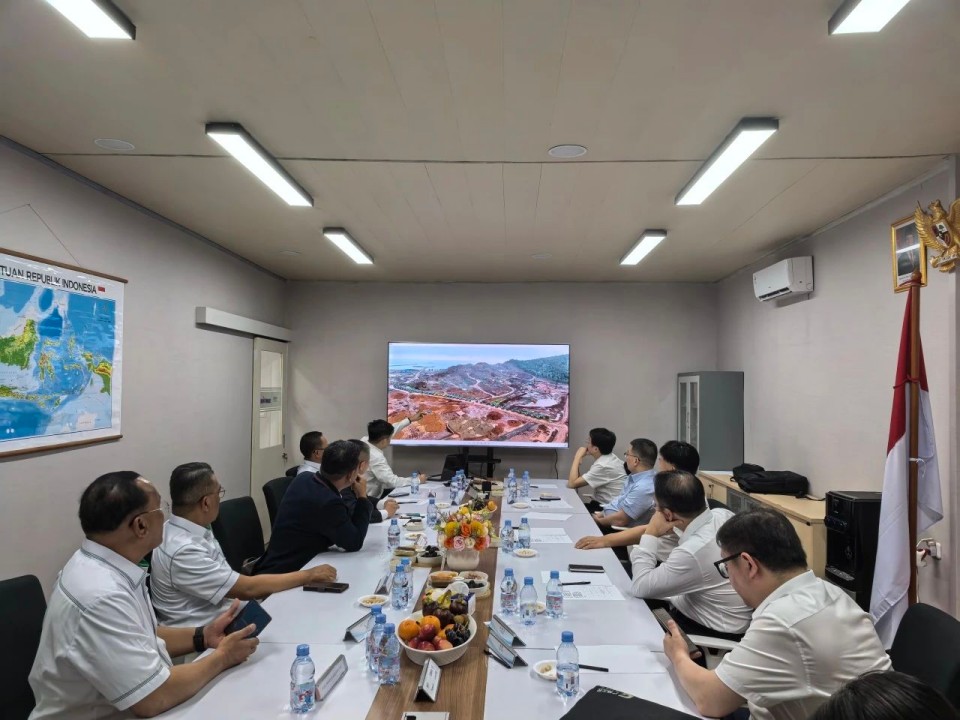 20250527135807_92654 昭通工控集团党委书记、董事长景广军率队调查必发集团智能印尼子公司