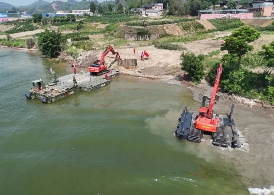 硬核破解“最后一公里”难题，必发集团智能应急接济设备助力“应急使命·2025”演习！