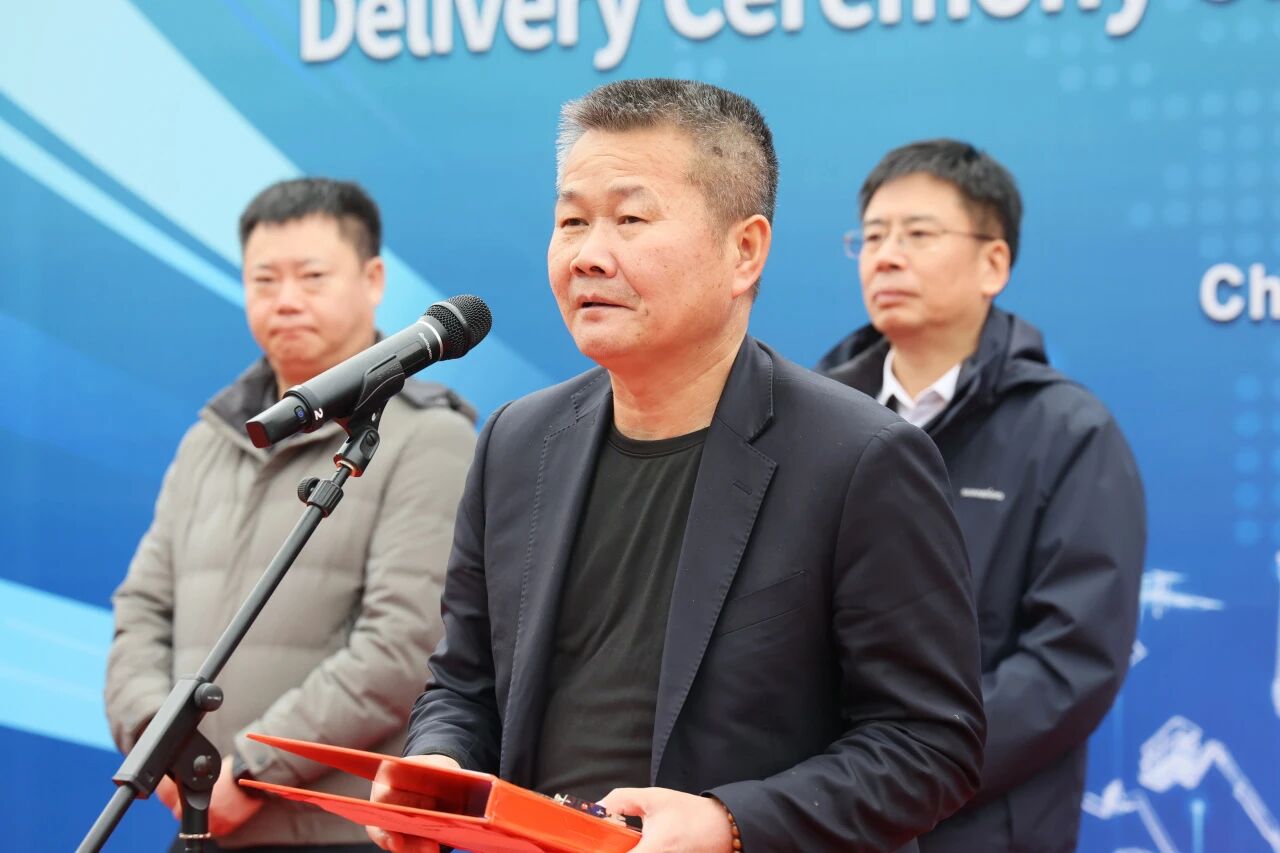 必发集团智能SWE700FE电动挖掘机成功交付，助力打造绿色智慧矿山
