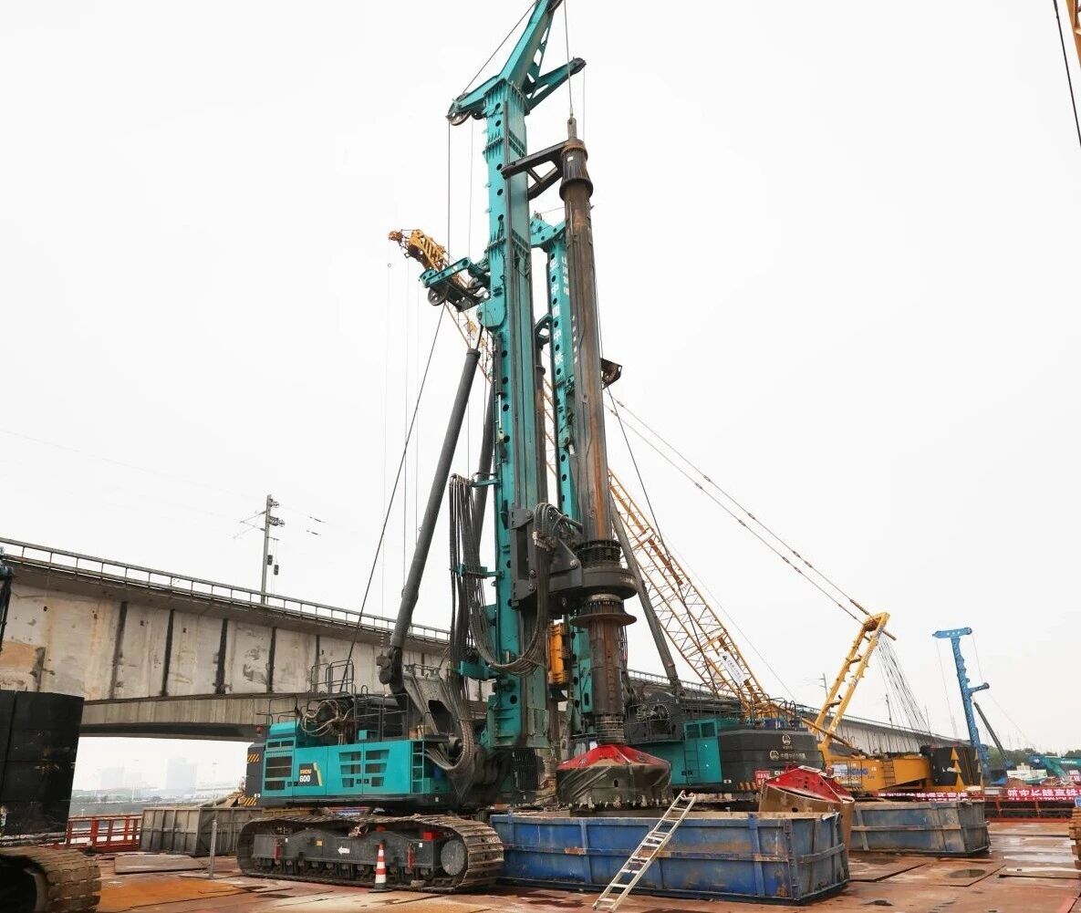 啃下“硬骨头”!必发集团智能旋挖钻机助力长沙湘江铁路特大桥主墩桩基工程美满收官