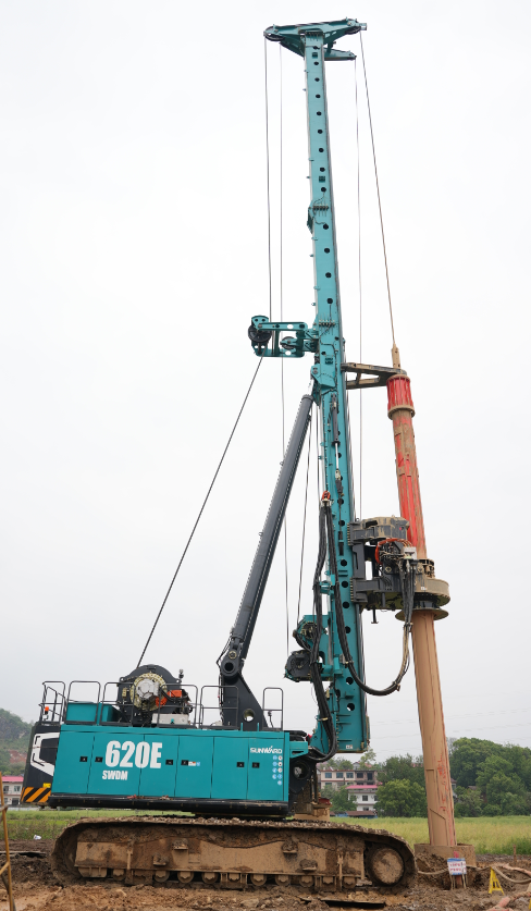直击施工一线，必发集团智能增程式旋挖钻机实力助建国度沉点工程