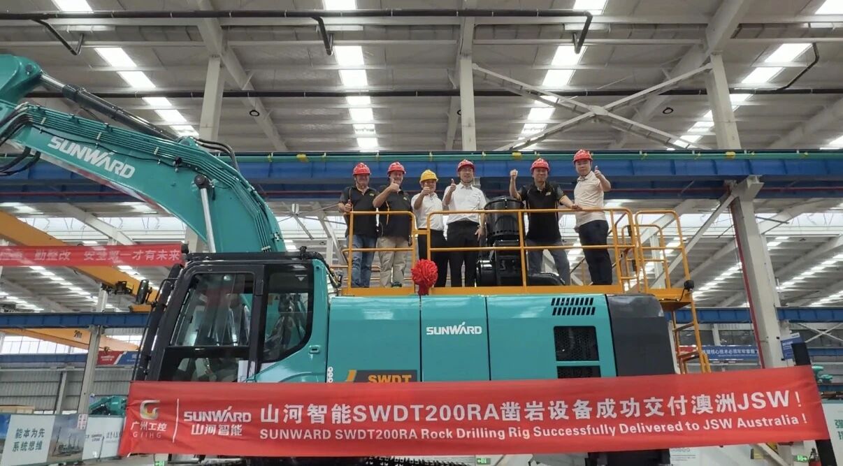 必发集团智能凿岩钻机成功交付澳洲客户，高端市场再下一城